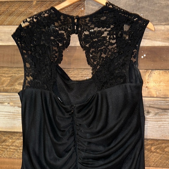 Xscape Black Lace Formal Gown 14 W - Picture 4 of 5